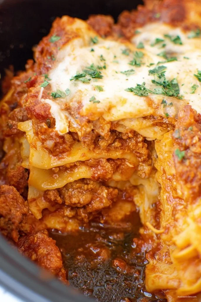 Easy Slow Cooker Lasagna