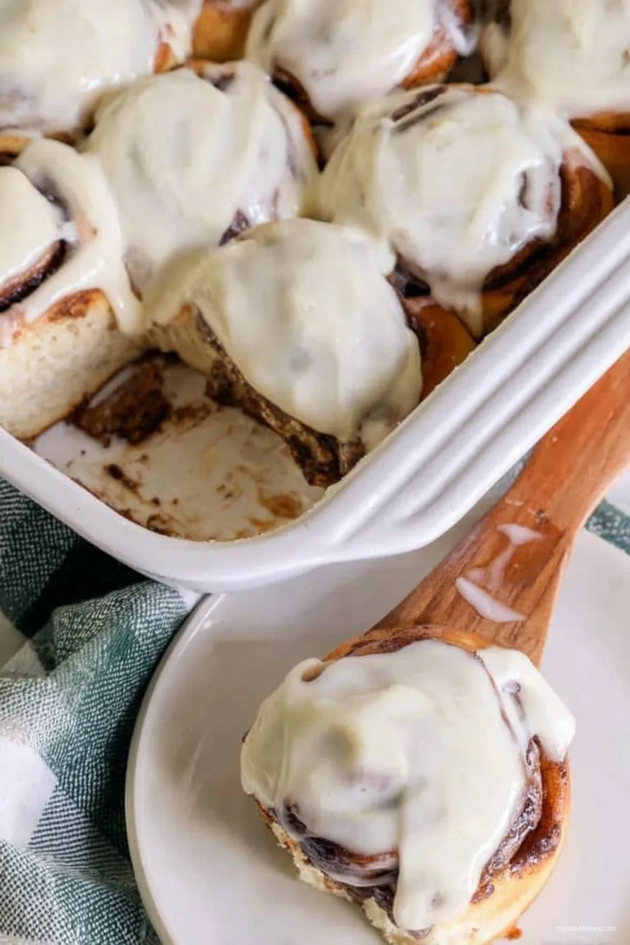 Sourdough Cinnamon Rolls