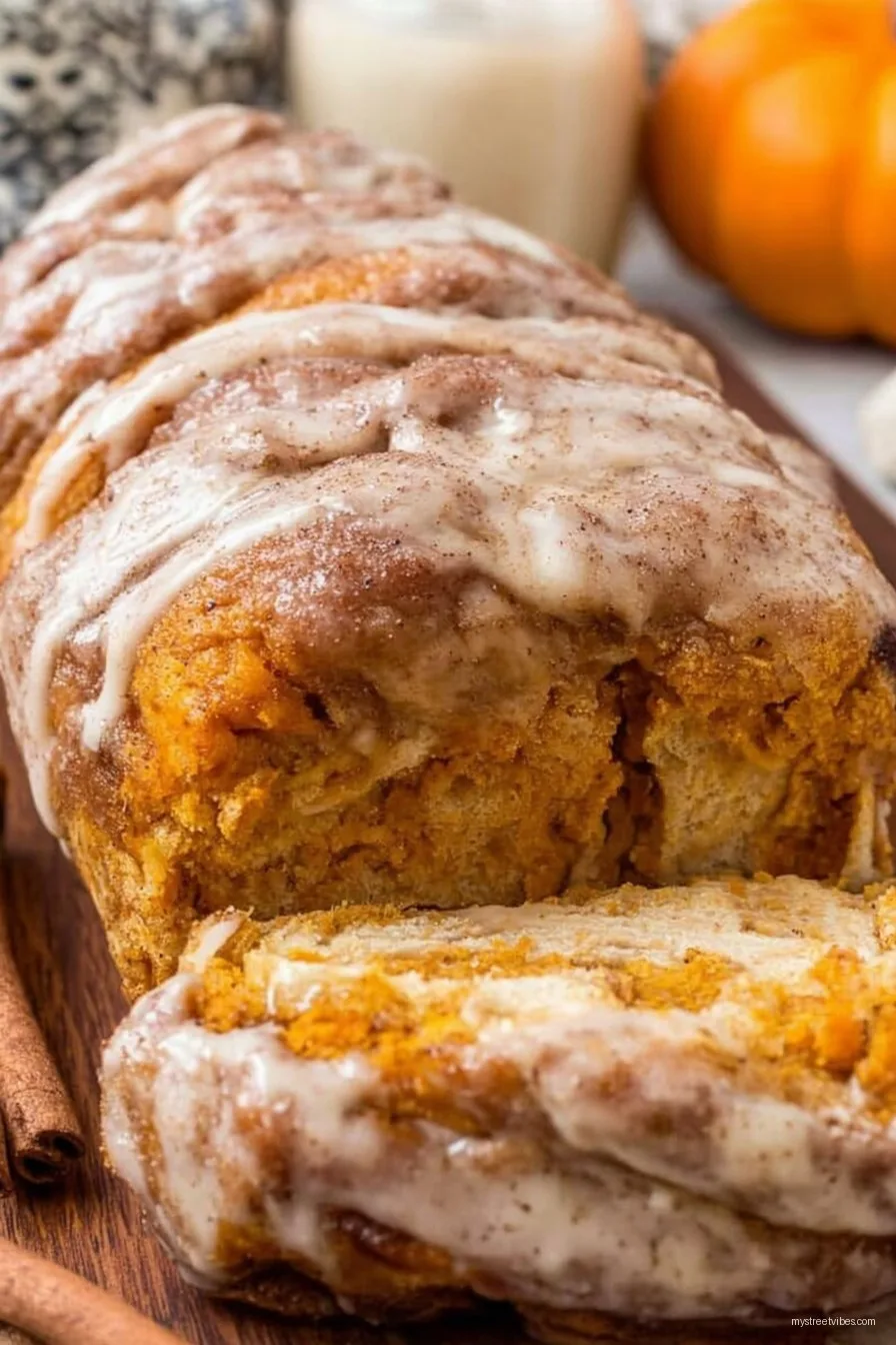 Pumpkin Pull-Apart Loaf